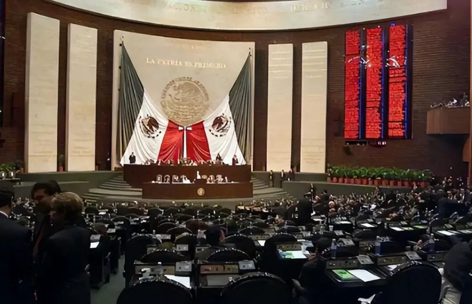 重磅!墨西哥对华商品加征最高50%关税,中方已回应!