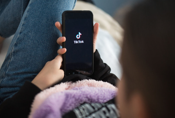 TikTok注册方式大PK：手机号、邮箱、社媒账户怎么选